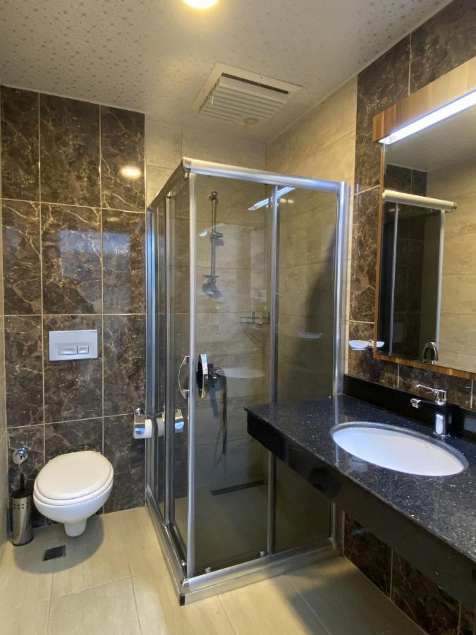 Emily Rose Hotel 凯梅尔 外观 照片