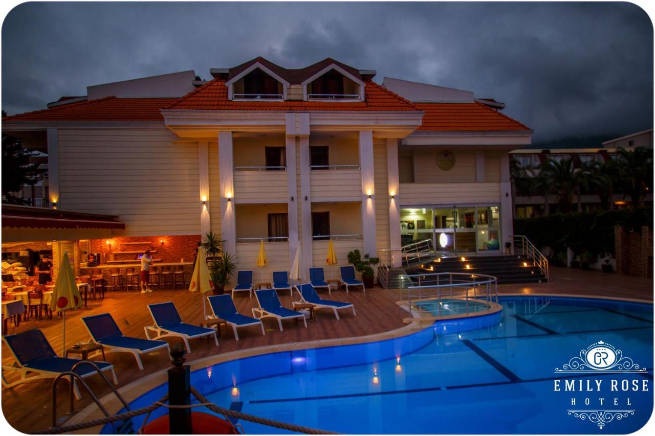 Emily Rose Hotel 凯梅尔 外观 照片